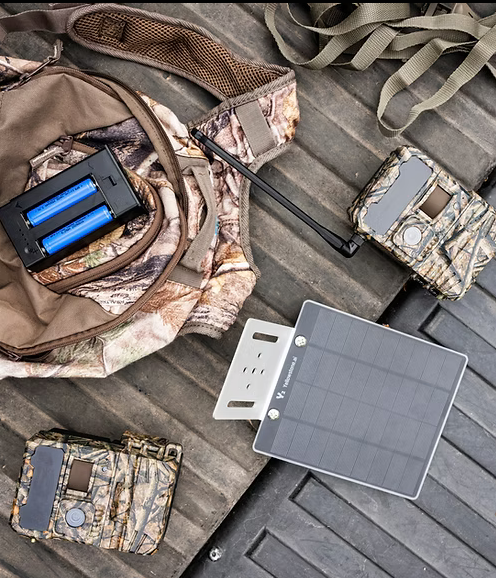 Yellowstone AI Y2 Cellular Trail Camera Solar Bundle with Rechargeable Battery Pack, SD Card & HuntEmUp Accessories